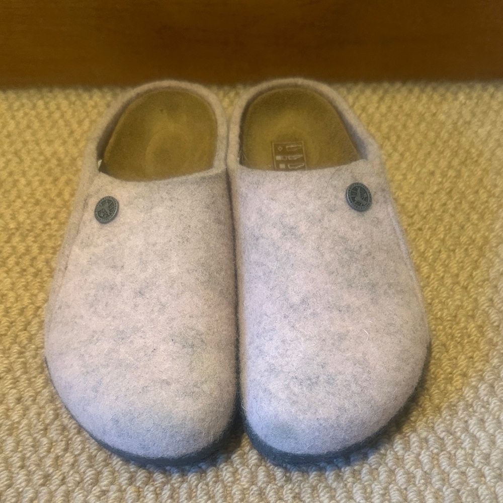 Birkenstock Kids' Slippers in Soft Gray